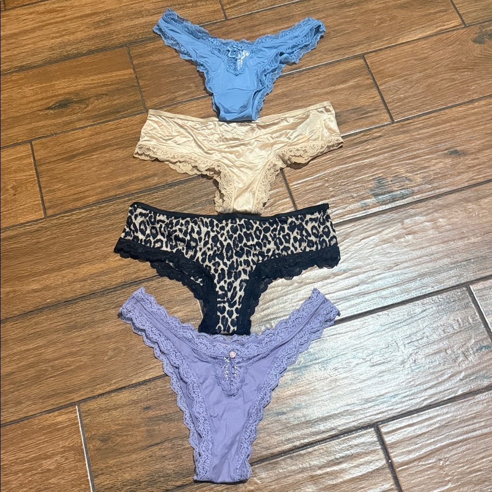 Victoria's Secret Lace and Print Panties Set